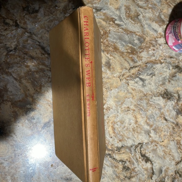 1952 edition Charlottes Web - Picture 5 of 5